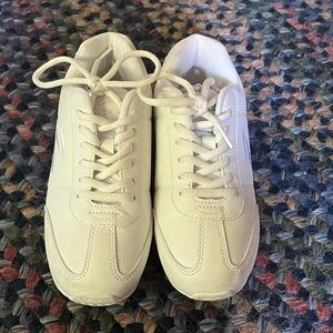 Girls white sneakers.